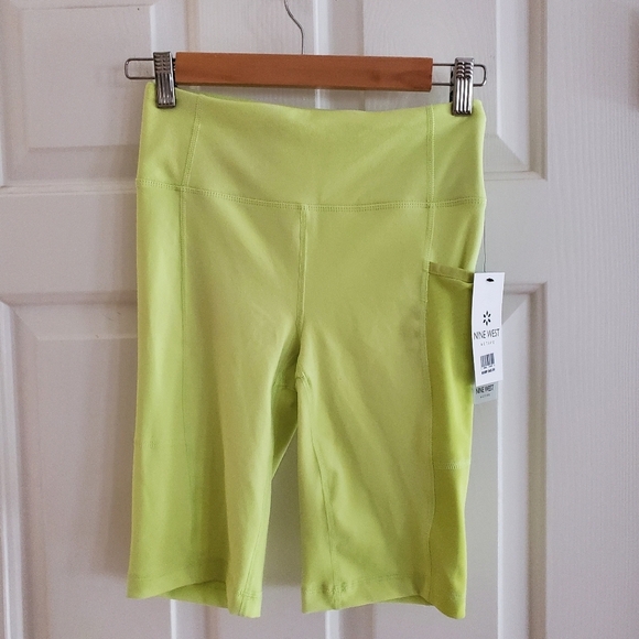 NWT NINE WEST ACTIVE NEON YELLOW BIKER SHORTS WITH POCKET SIZE SMALL - Picture 1 of 6